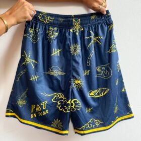 Shorts ON TOUR
